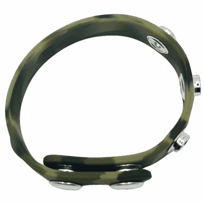 Camouflage Cock Band with silver snap fasteners, top view.